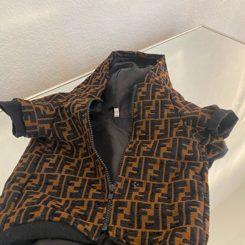 Dog Jacket with Zipper and Hood for Small Dog - Never Worn - Picture 4 of 5